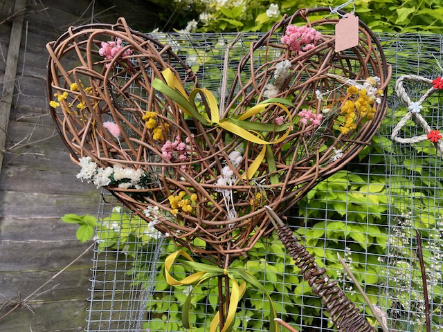 A heart made from willow